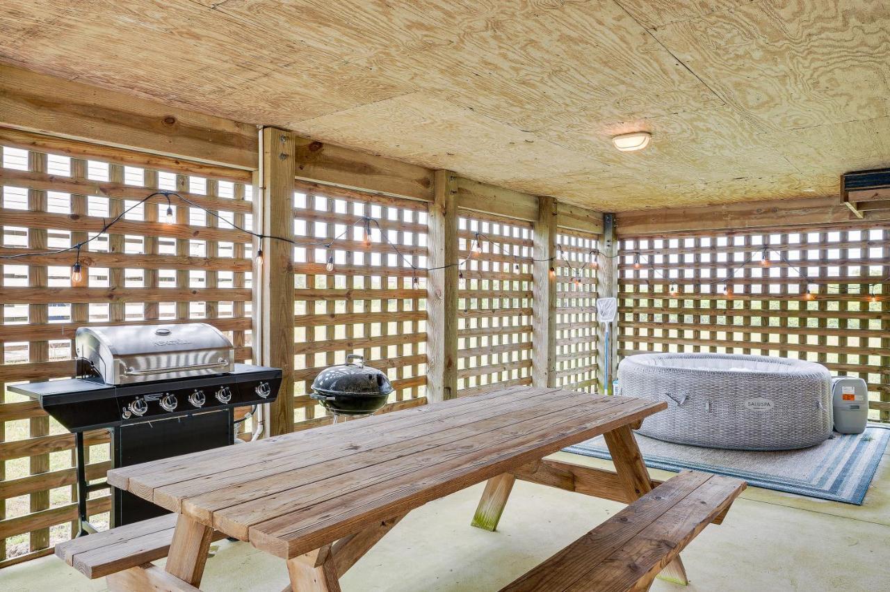 Nags Head Vacation Rental With Hot Tub Near Beach! Bagian luar foto